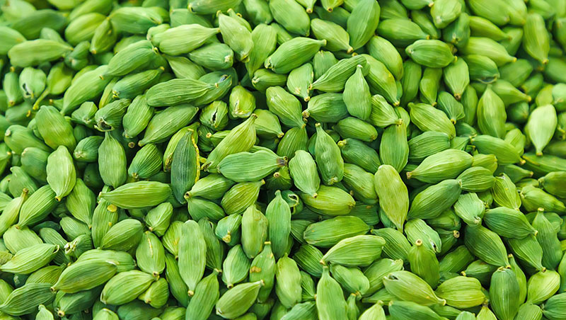 خواص شگفت‌انگیز هل سبز - زرین سرخ